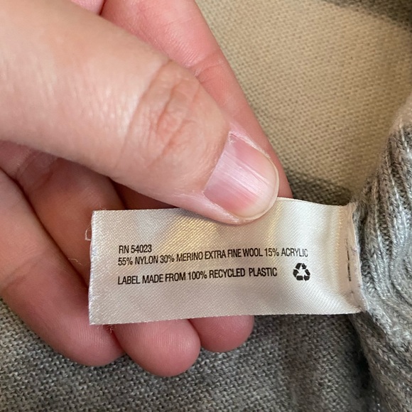 Gap V-neck Striped Tunic Sweater - Picture 5 of 5